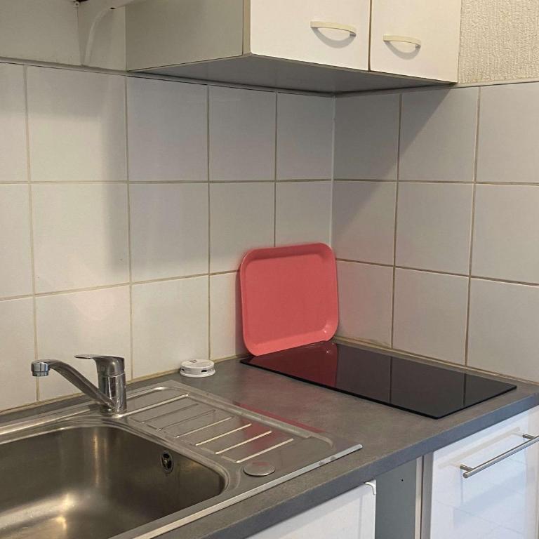 Bel Appartement T1 avec Loggia à Balaruc-les-Bains - FR-1-553-254 - Appartement - 7