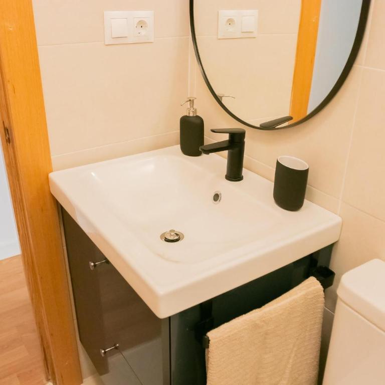 Peaceful central apartment - Apartamento de 2 dormitorios - 17