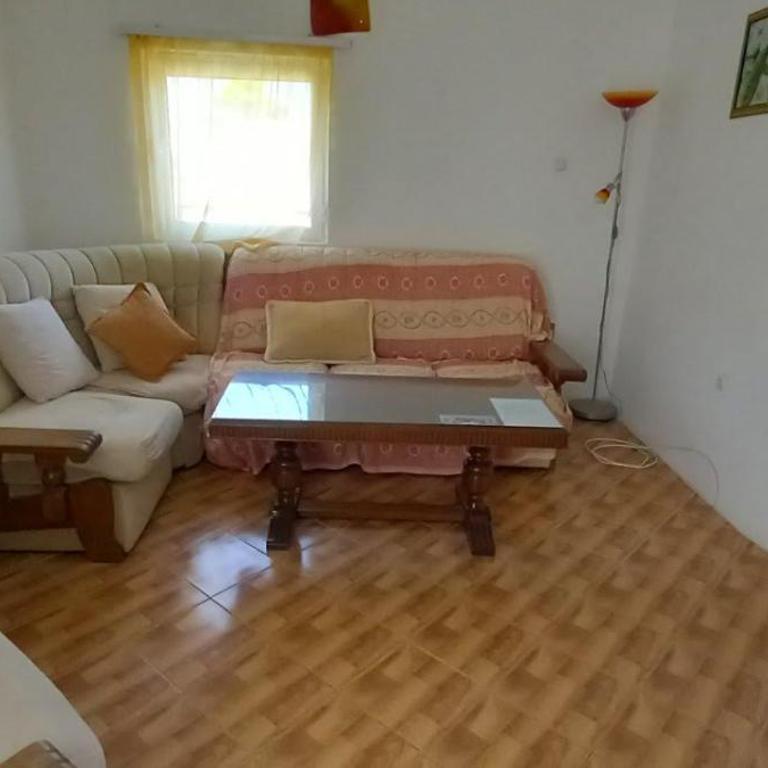 Apartments Vila Gerbera - Four-Bedroom Apartment - 4
