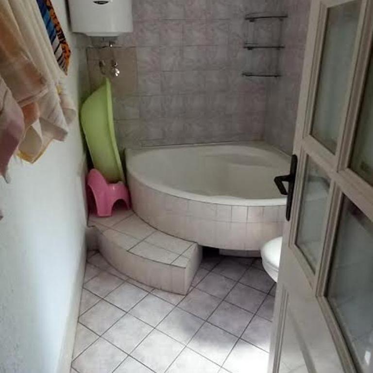 Apartments Vila Gerbera - Four-Bedroom Apartment - 6