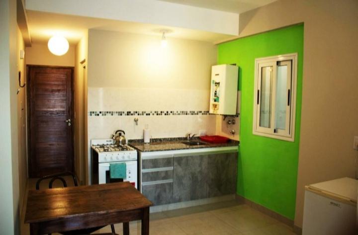 DEPTO Av NICOLAS AVELLANEDA - Apartamento de 1 dormitorio - 3