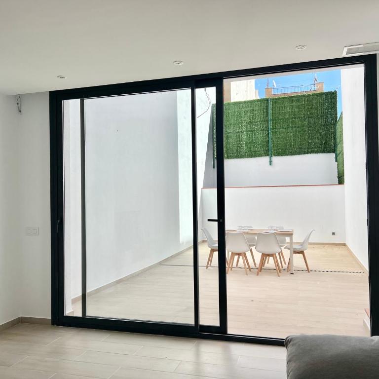 Moderno apartamento con gran terraza - Two-Bedroom Apartment with Terrace - 6