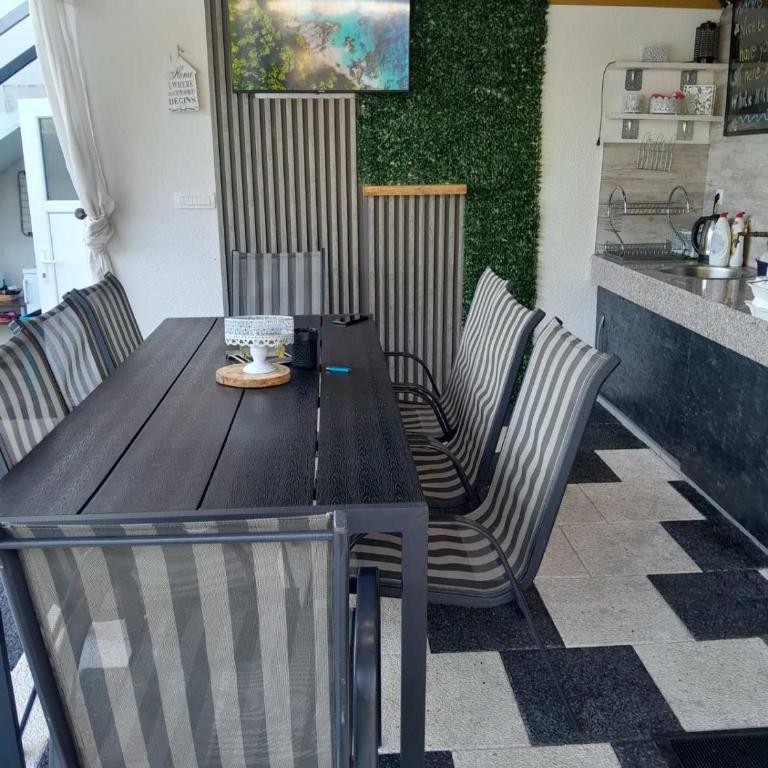 Holiday House White Hill - Villa with Private Pool - 4