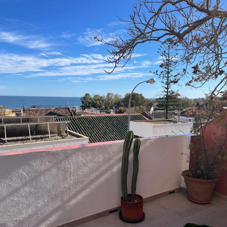 Mar de fondo en Pedregalejo - Two-Bedroom Apartment with Terrace and Sea View - 27