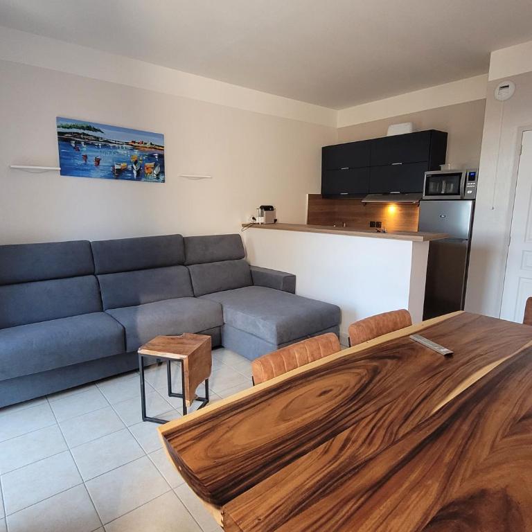Appartement 3P dans Maison Bourgeoise - 6 personnes - Vue Mer - Parking - Apartment mit 2 Schlafzimmern - 5