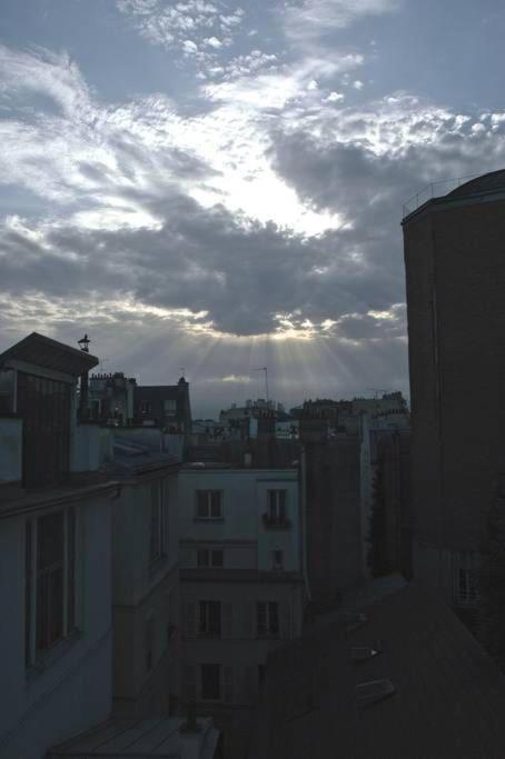 Flat montmartre terrace! - Two-Bedroom Apartment - 33