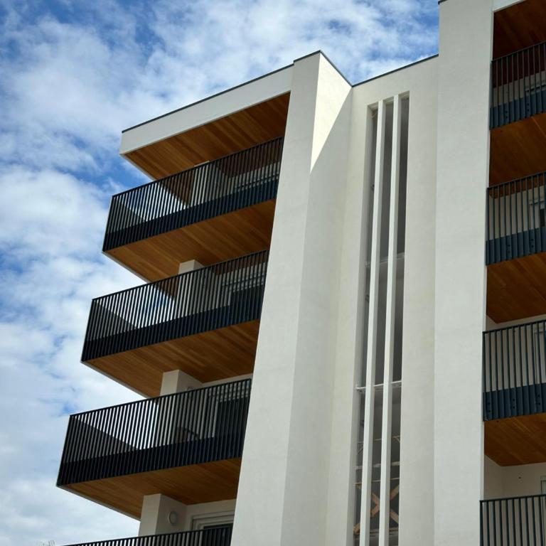 Beach Palace with small swimming pool, private beach, parking - Appartamento con 2 Camere da Letto - 1