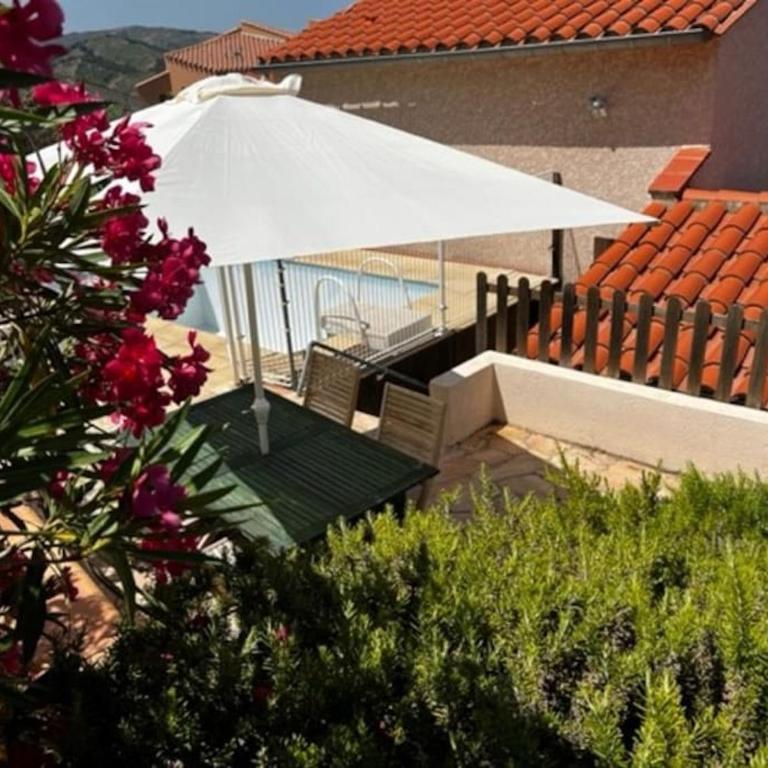 T4 en duplex, vue mer et piscine - Appartement 3 Chambres - 23