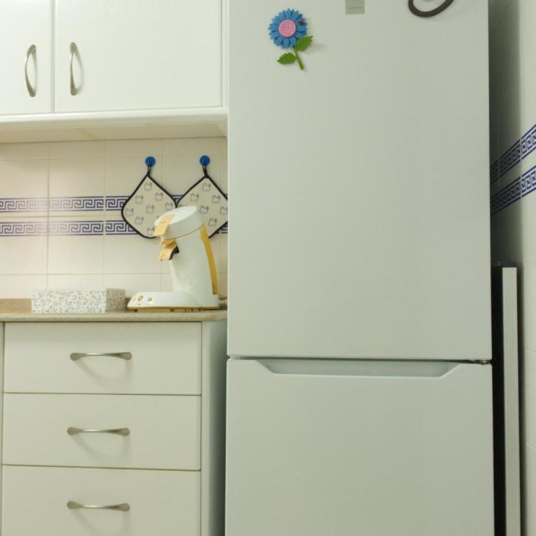 La Bodega del Mar - Luminoso y céntrico apto con piscina en verano y parking - Apartamento Superior con 3 dormitorios - 60
