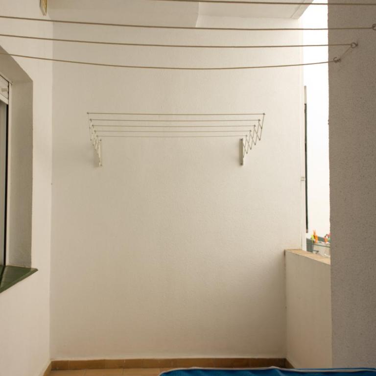 La Bodega del Mar - Luminoso y céntrico apto con piscina en verano y parking - Apartamento Superior con 3 dormitorios - 76