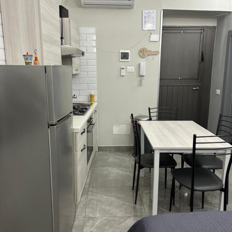 Fanale House - One-Bedroom Apartment - 83