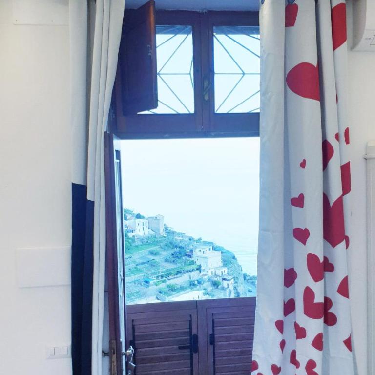 Amalfi Rooms & Suite Duoglio Beach - seaview - Deluxe Double Room with Bath - 13
