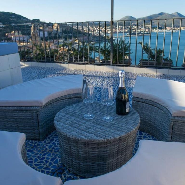 Maredentro Amazing View - Two-Bedroom Apartment - 71
