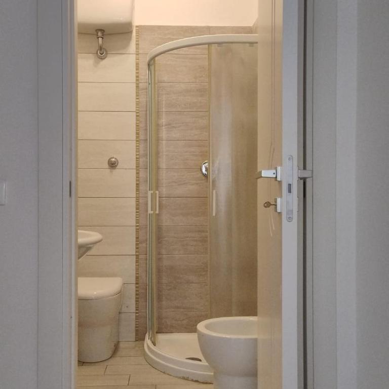 Le Suite di Arsilda - Affitti Brevi Italia - Camera King Superior - 13