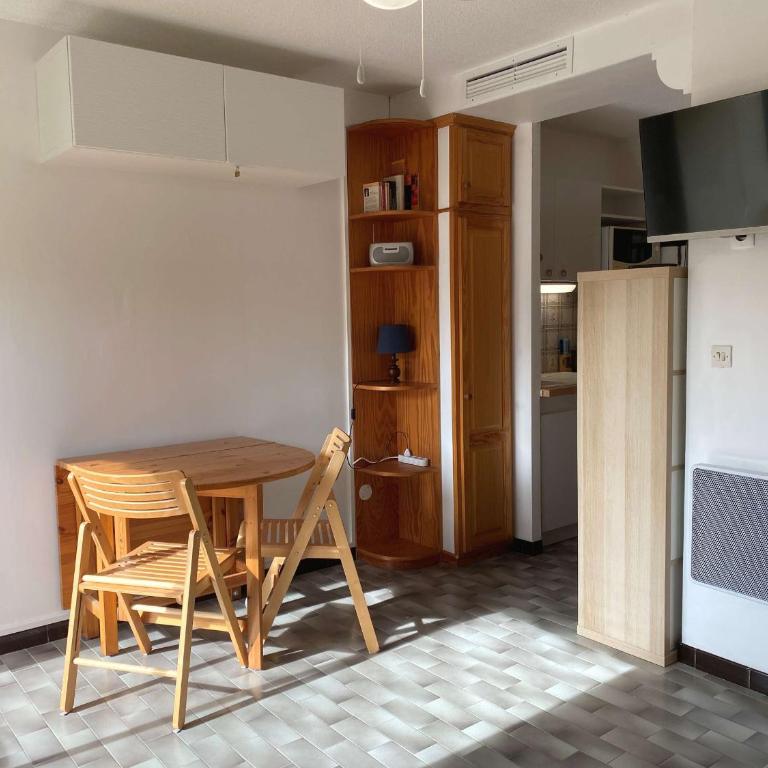 Studio équipé avec parking à Balaruc-les-Bains - FR-1-553-134 - Studio - 3