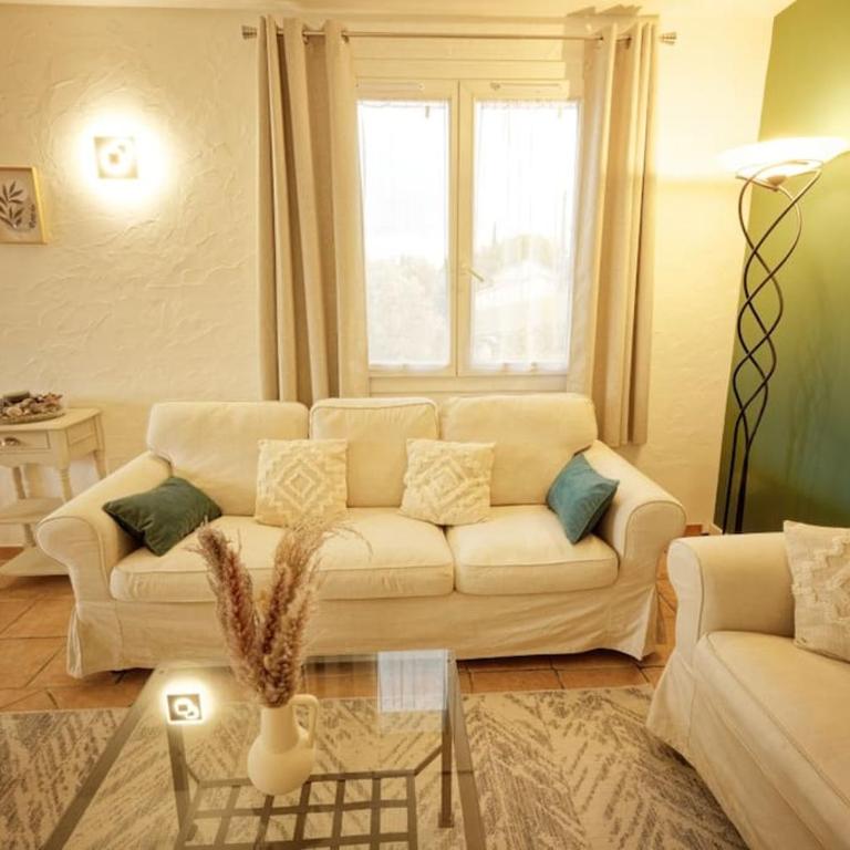 Magnifique T4 Uzès au calme - Appartement 3 Chambres - 14