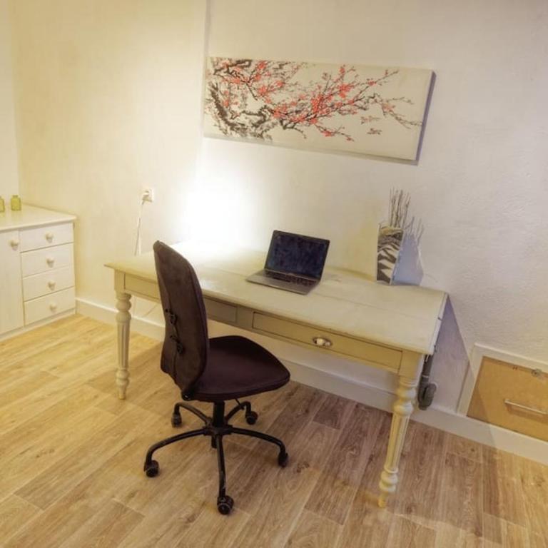 Magnifique T4 Uzès au calme - Appartement 3 Chambres - 31