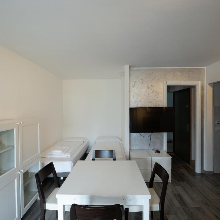 Holiday Apartments Bellariva - Appartamento con 1 Camera da Letto, Balcone e Vista Lago - 8