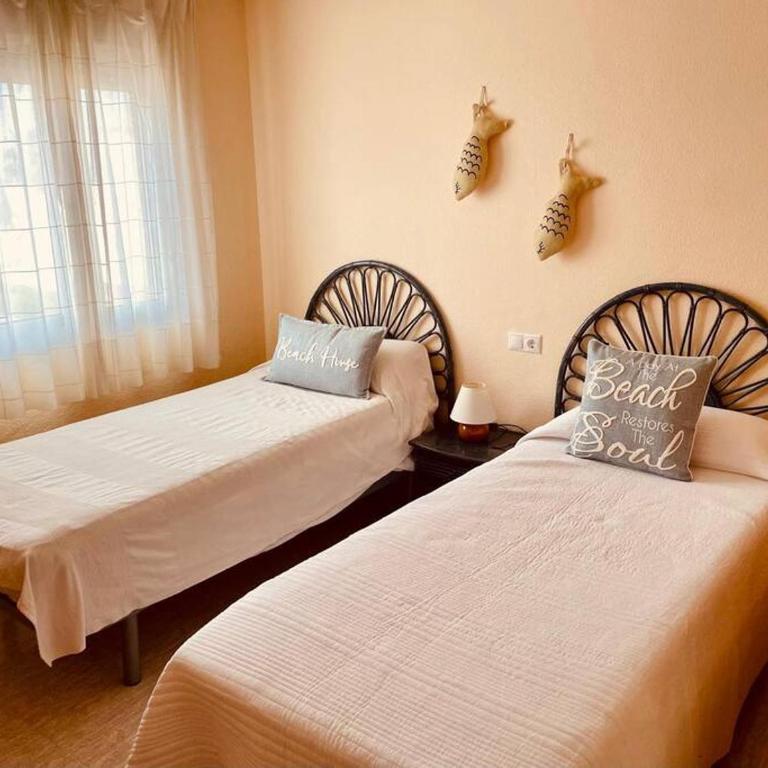 Maison type villa 4 façades 4 bedrooms - One-Bedroom House - 8