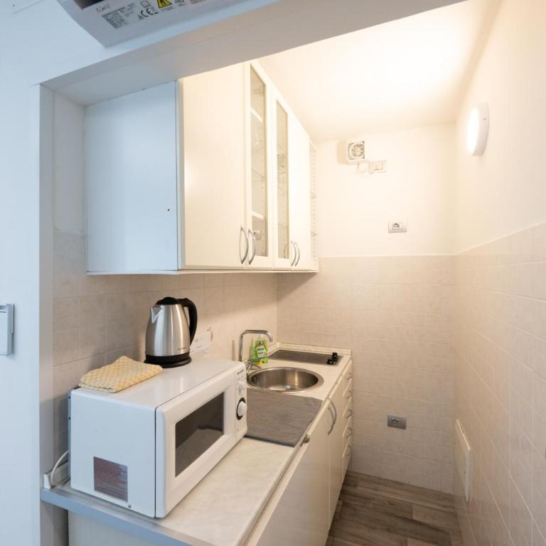 Holiday Apartments Bellariva - Appartamento con 1 Camera da Letto, Balcone e Vista Lago - 12