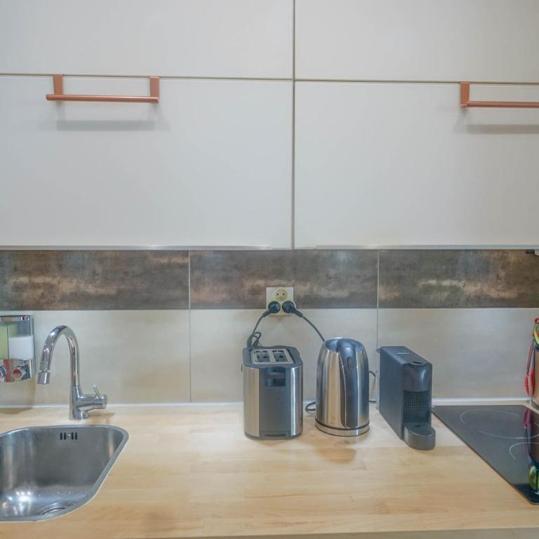 Eiffel Tower & Invalides - Cosy Quiet Appartement - Appartement-Studio avec 1 Lit Double - 7