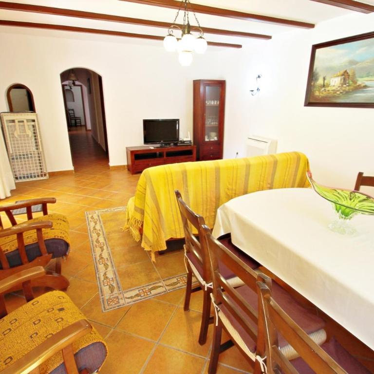 Bahia - spacious family villa with private pool in Moraira - Villa - 2