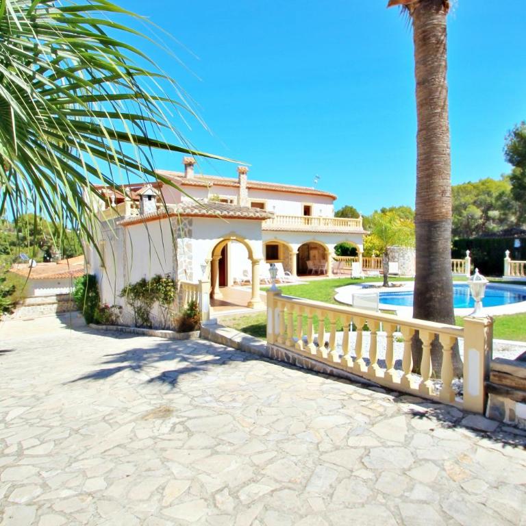 Bahia - spacious family villa with private pool in Moraira - Villa - 22