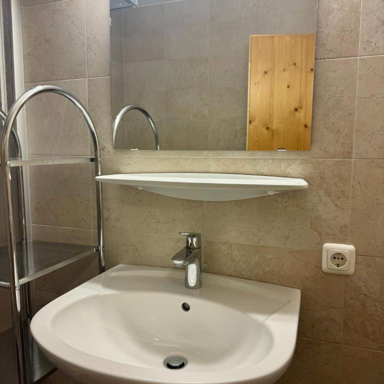 SKILL Mountain Lodge - Ski und Bike Hostel im Sommer mit JOKER CARD - Studio-Apartment - 20