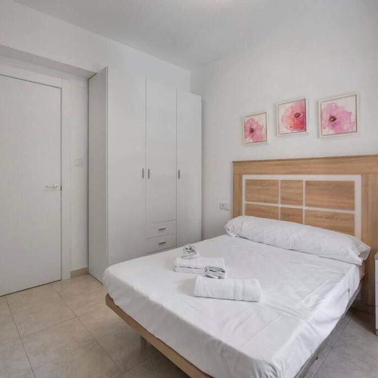 Central Alicante Urban Escape - Apartamento de 3 dormitorios - 12