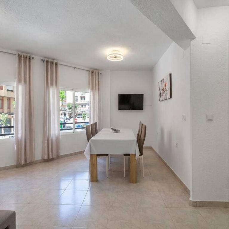 Central Alicante Urban Escape - Apartamento de 3 dormitorios - 5