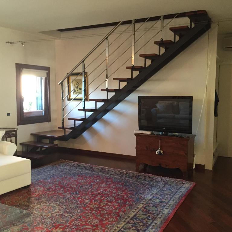 Elegante Appartamento Luxury in centro storico - Appartamento Deluxe con 2 Camere da Letto e Balcone - 16