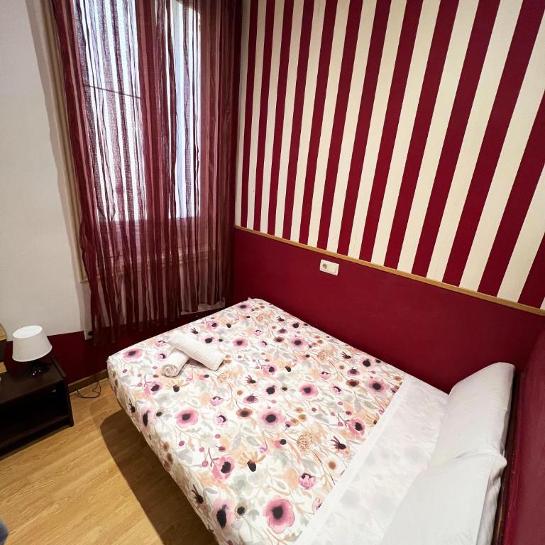 Hostal Abaaly - Habitación Doble Económica Interior con baño compartido - 6
