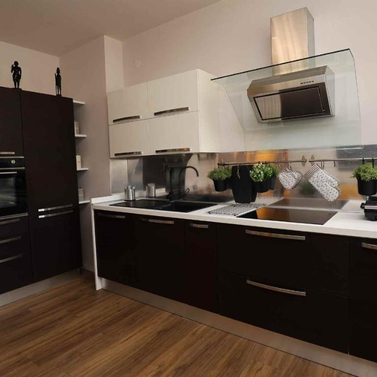 Sweet Home Fiera - Appartamento con 3 Camere da Letto - 8