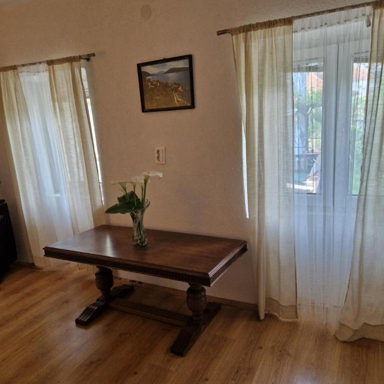 Stan na dan Dunja - Two-Bedroom Apartment - 16