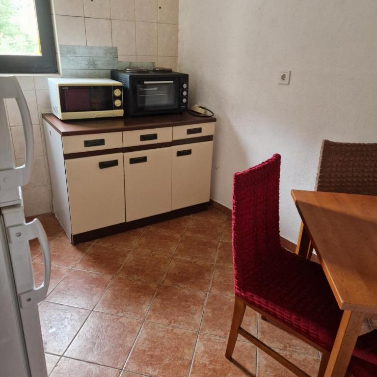Stan na dan Dunja - Two-Bedroom Apartment - 7