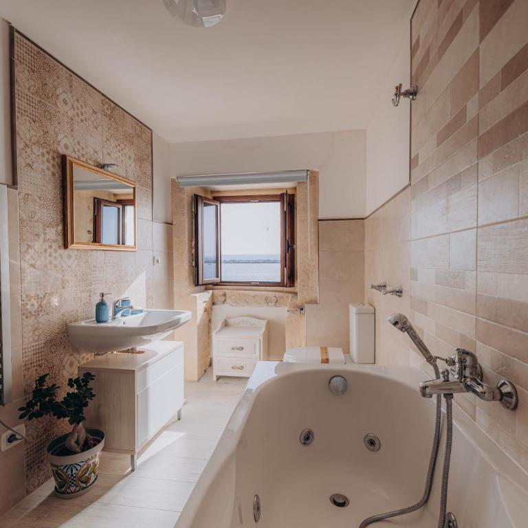 Tramonto vista mare - Appartamento con 2 Camere da Letto - 17