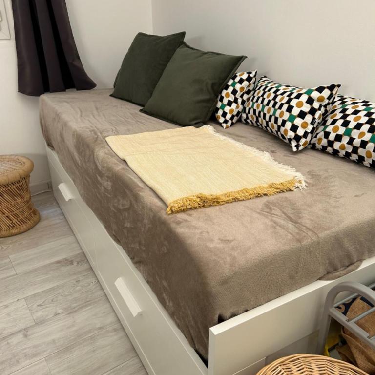 Au Charme des Carmes - T1 sur cour - Métro A & B - Appartamento con 1 Camera da Letto - 7