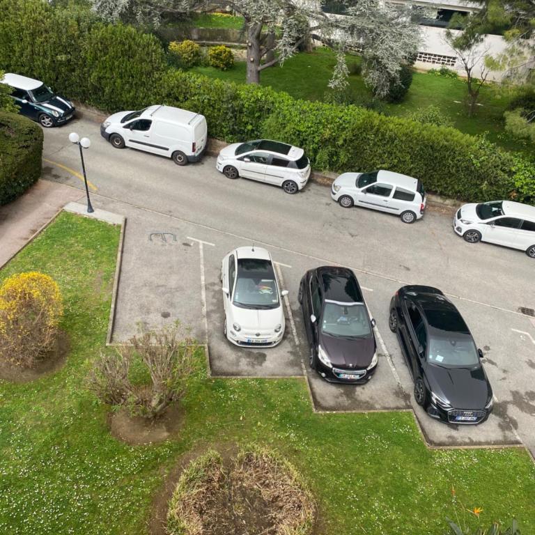 Dernier étage vue mer avec parking et piscine - Appartement 1 Chambre - 16