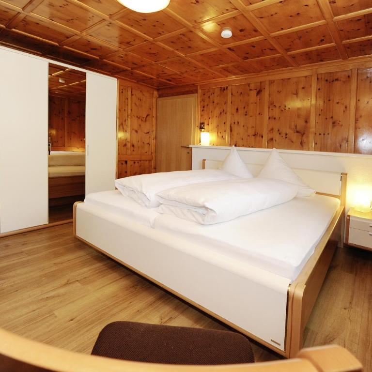 Aktiv-Ferienwohnungen Montafon - Apartment mit 2 Schlafzimmern und Terrasse - 2