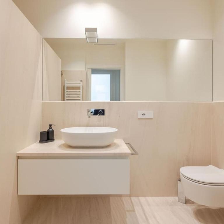 Home In The Heart Of Ghirlandina - Appartamento con 2 Camere da Letto - 20