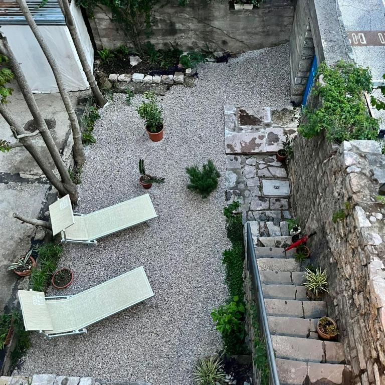 Milena - Two-Bedroom Apartment - 16
