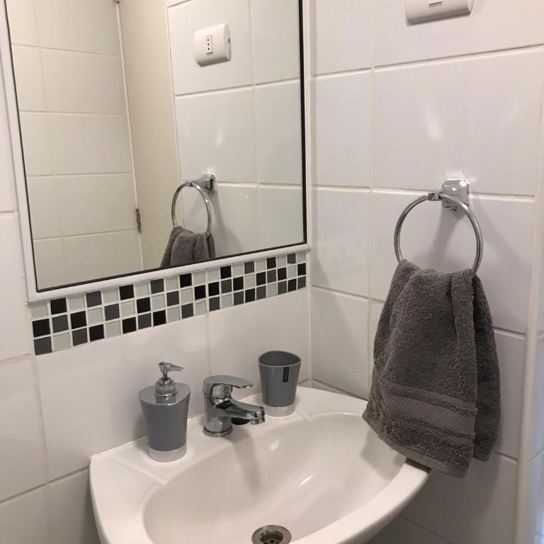 Tu oasis junto al mar te espera en este hermoso departamento a pasos de la playa El Faro - Apartamento de 2 dormitorios - 29