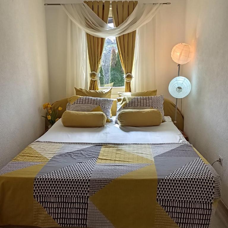 Kavkaz Apartment - One-Bedroom Apartment - 1