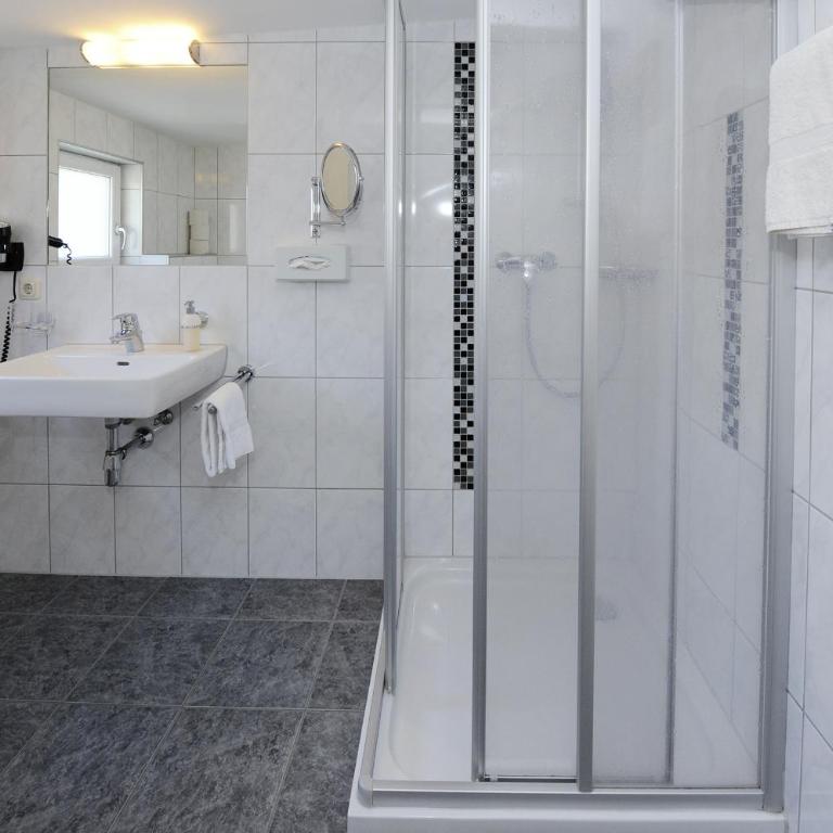 Aktiv-Ferienwohnungen Montafon - Apartment mit 1 Schlafzimmer und Balkon - 5