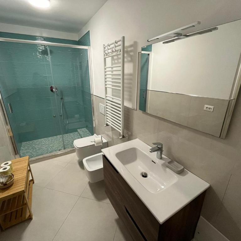 Cherry rooms - Appartamento Deluxe con 1 Camera da Letto e Vista Città - 5