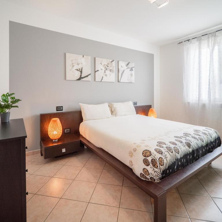 La casa di Laura - Appartamento Standard con 3 Camere da Letto - 2