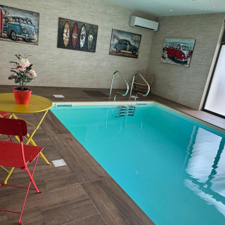 Loft Spa Reims-fr 250m2 privatifs, piscine intérieure chauffée, spa et parking - Appartamento con 3 Camere da Letto - 11