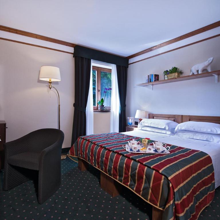 Boutique Hotel Villa Blu Cortina D'Ampezzo - Camera Matrimoniale - 3