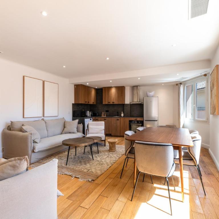 Appartement place des lices - QUARANTA - Apartment mit 1 Schlafzimmer - 1