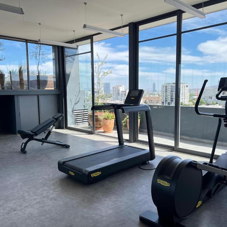 Nuevo Departamento con Terraza, Alberca y Gimnasio - Two-Bedroom Apartment - 29